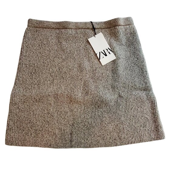 Zara Dresses & Skirts - Zara Womens Wool-Blend Ribbed Mini Skirt Size Large Gray Beige New With Tags